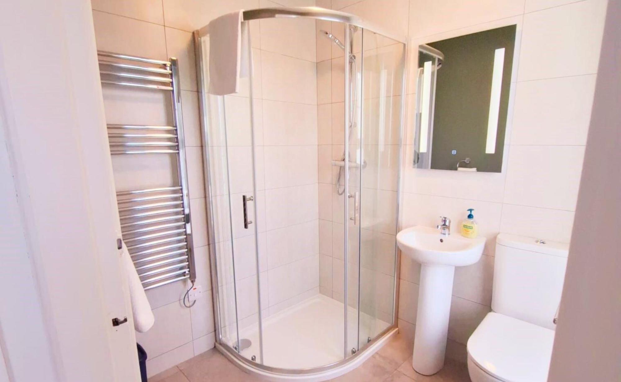 Dingle Harbour Cottages 3 Bed Sleeps 7 By Trident Holiday Homes Экстерьер фото